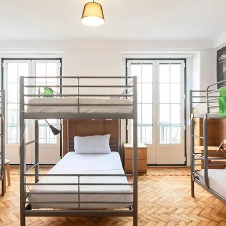 Fully Furnished Just 20 Meters From Anjos Metro Station - 4 Casa de hóspedes Lisboa