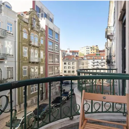 Fully Furnished Just 20 Meters From Anjos Metro Station - 4 Casa de hóspedes Lisboa